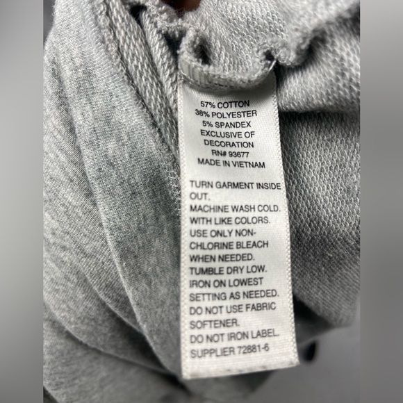 Sweatshirt Puffy Sleeves Small a.n.a Gray embroidered sleeves - Picture 13 of 14